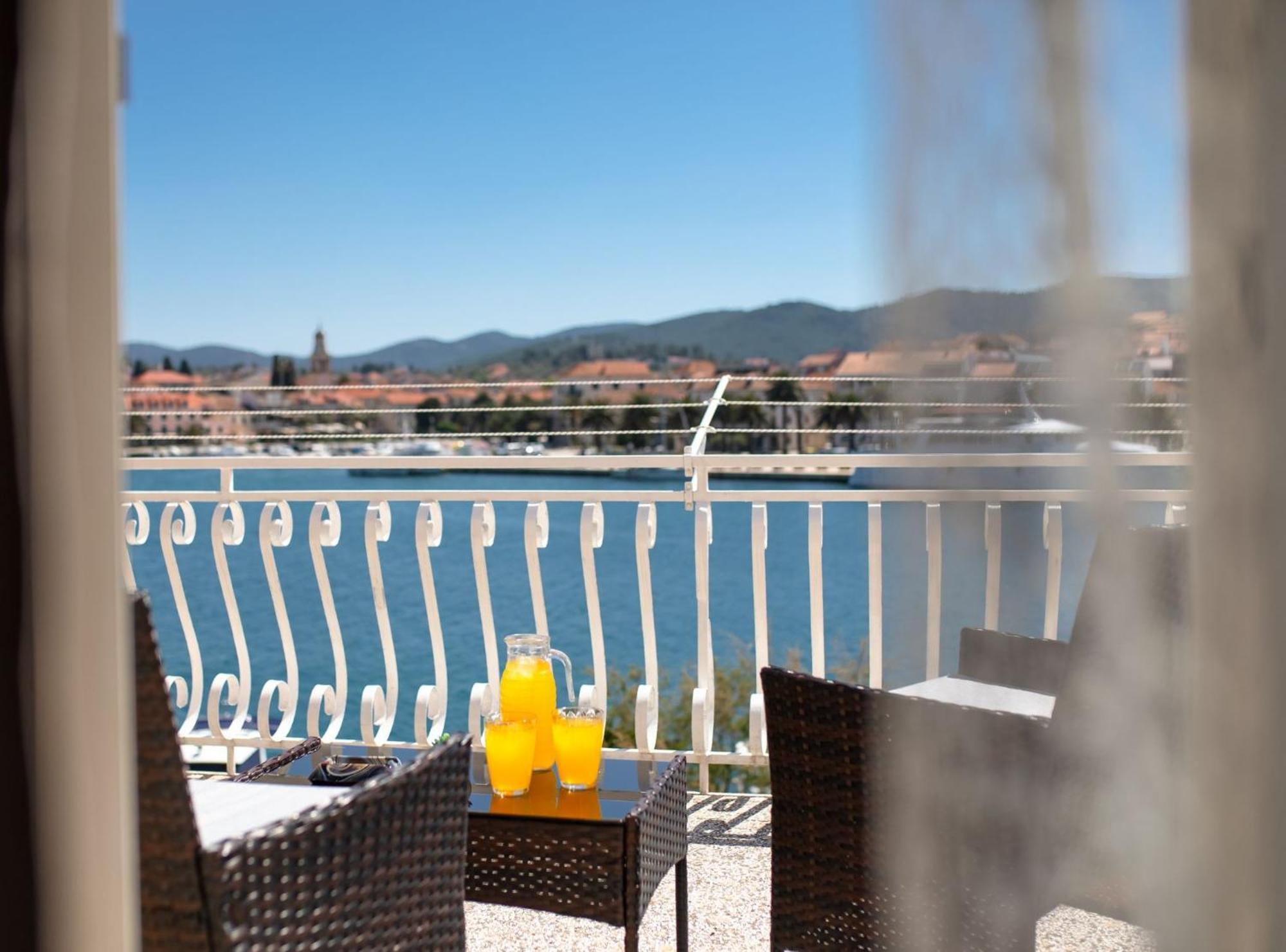 Seaside Apartment Franica Vela Luka Extérieur photo