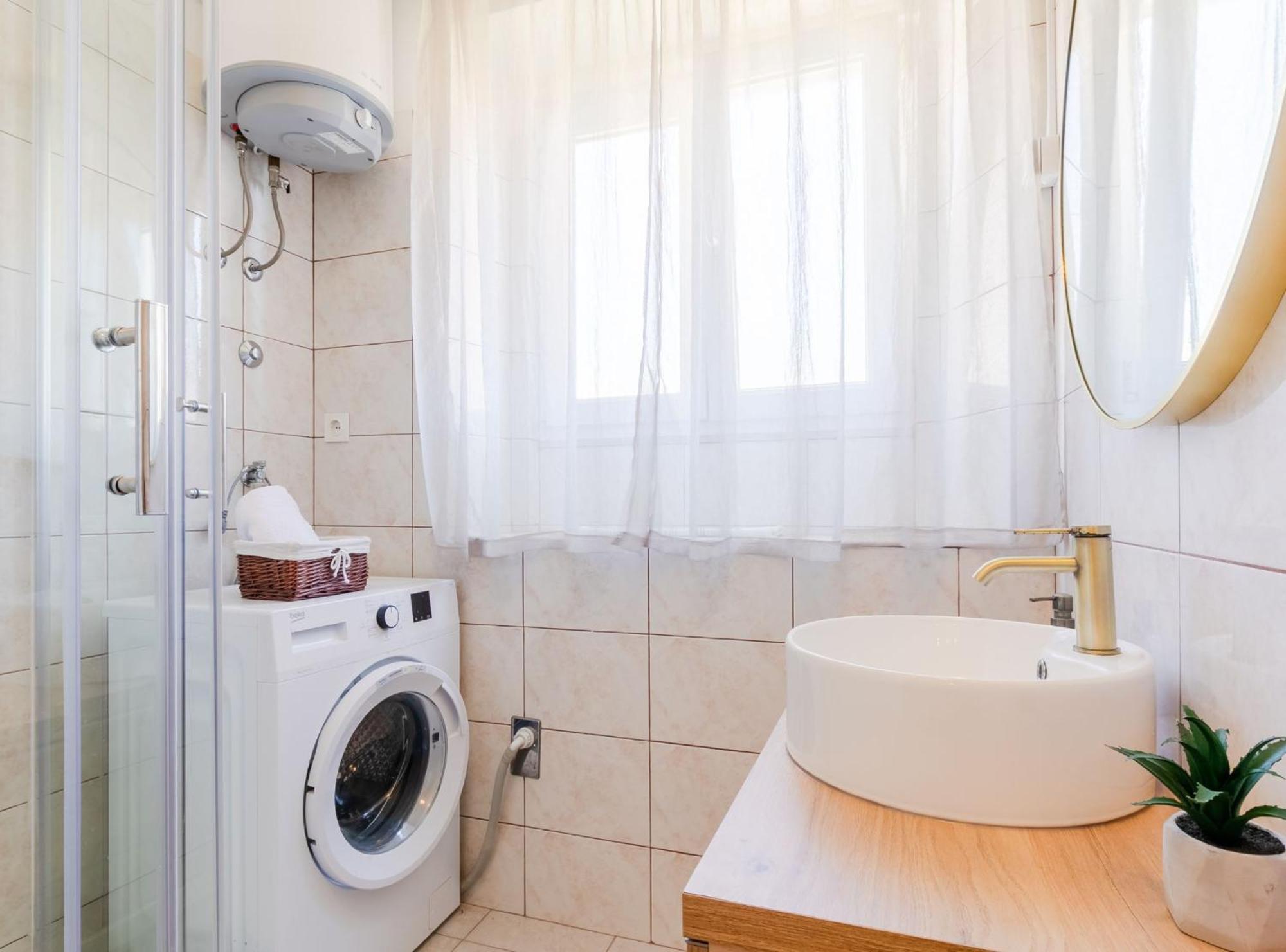 Seaside Apartment Franica Vela Luka Extérieur photo