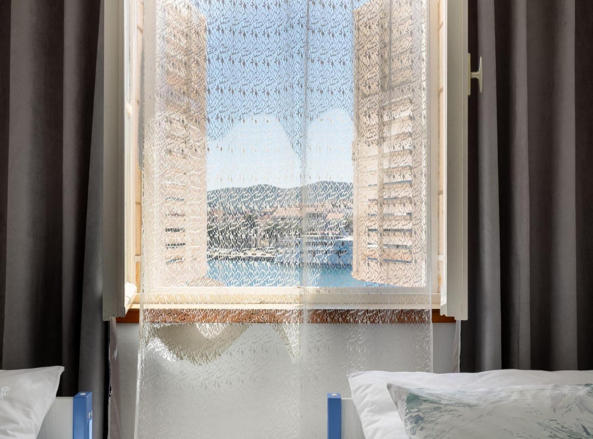Seaside Apartment Franica Vela Luka Extérieur photo