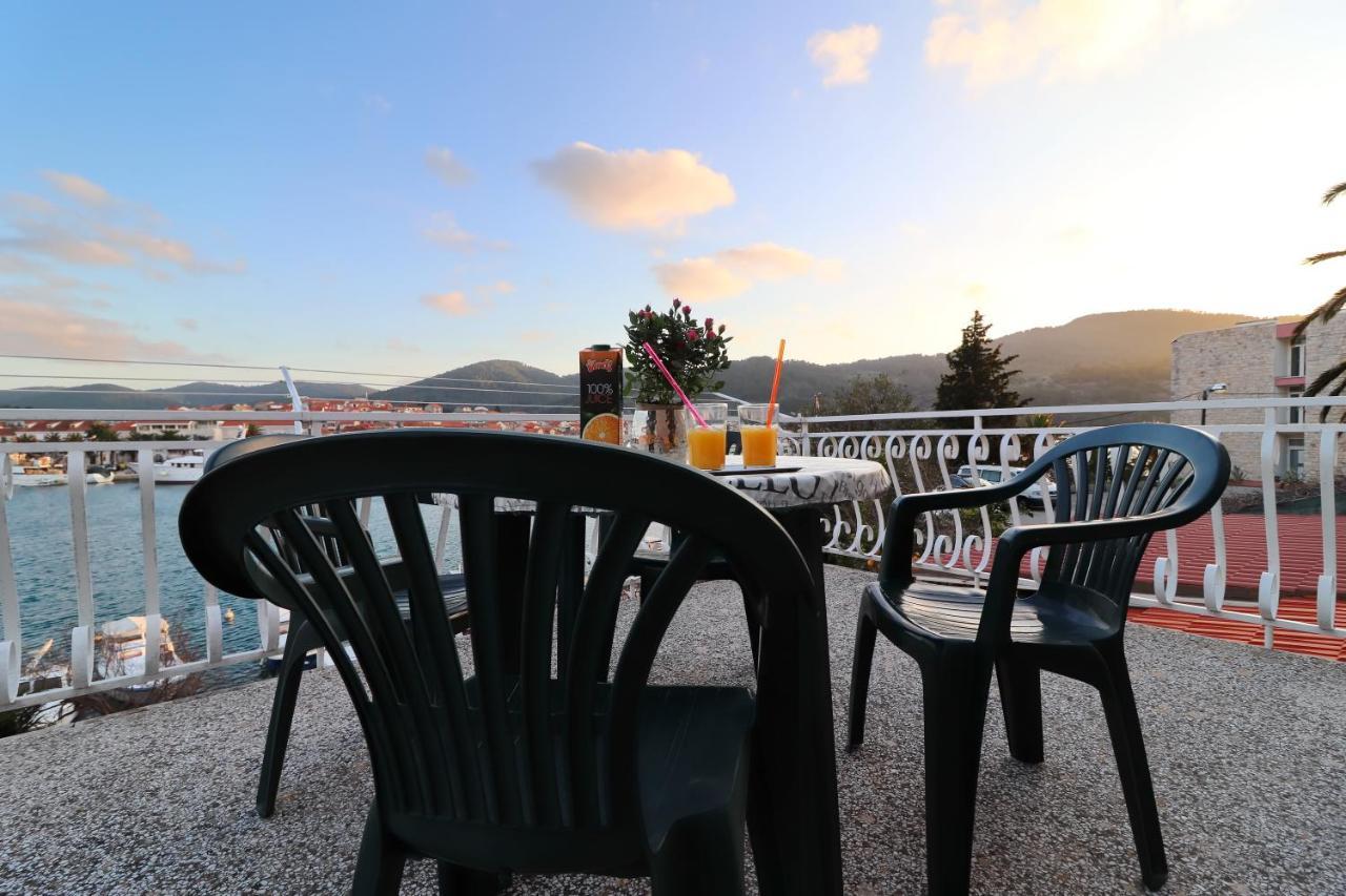 Seaside Apartment Franica Vela Luka Extérieur photo