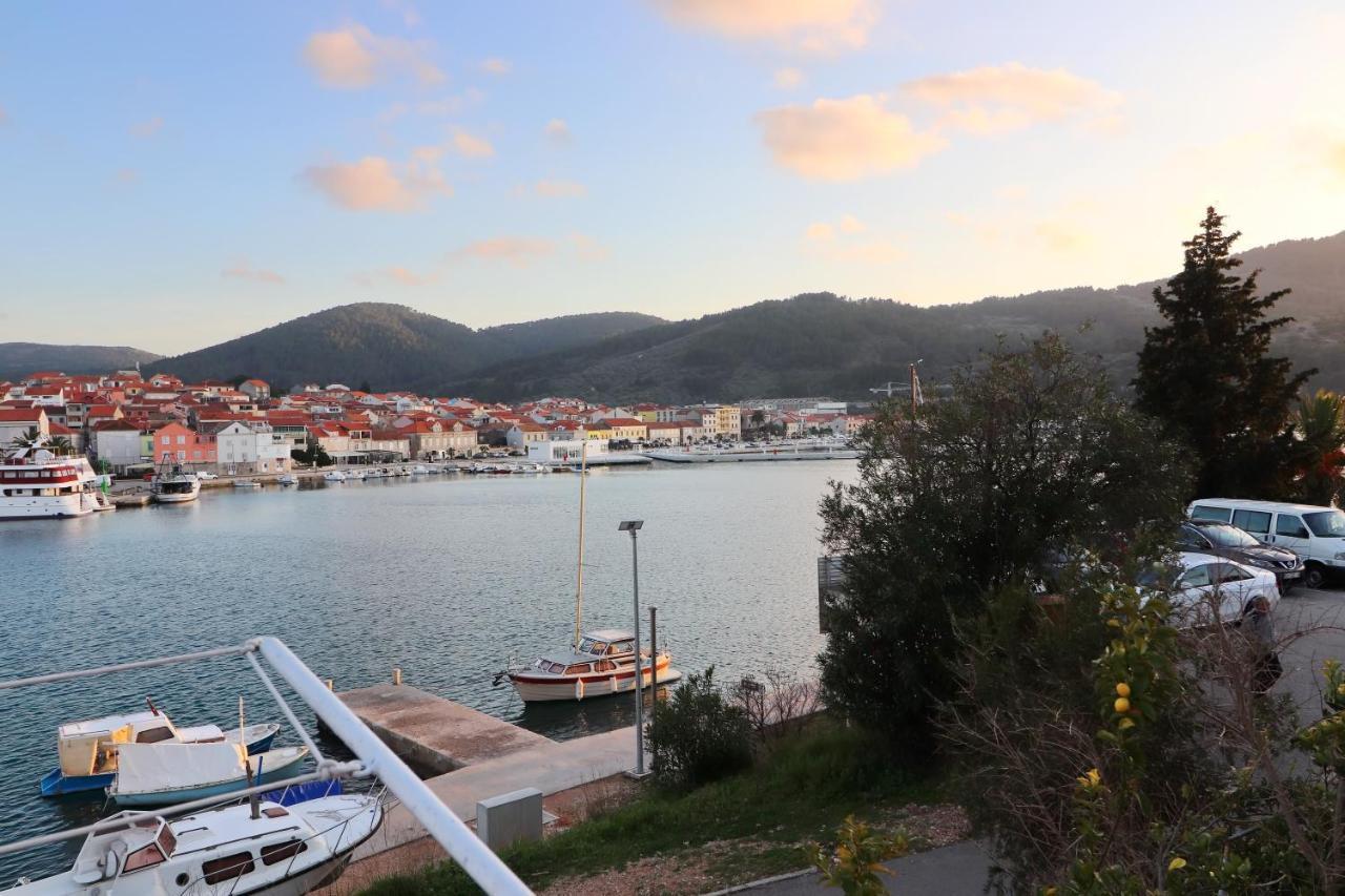 Seaside Apartment Franica Vela Luka Extérieur photo