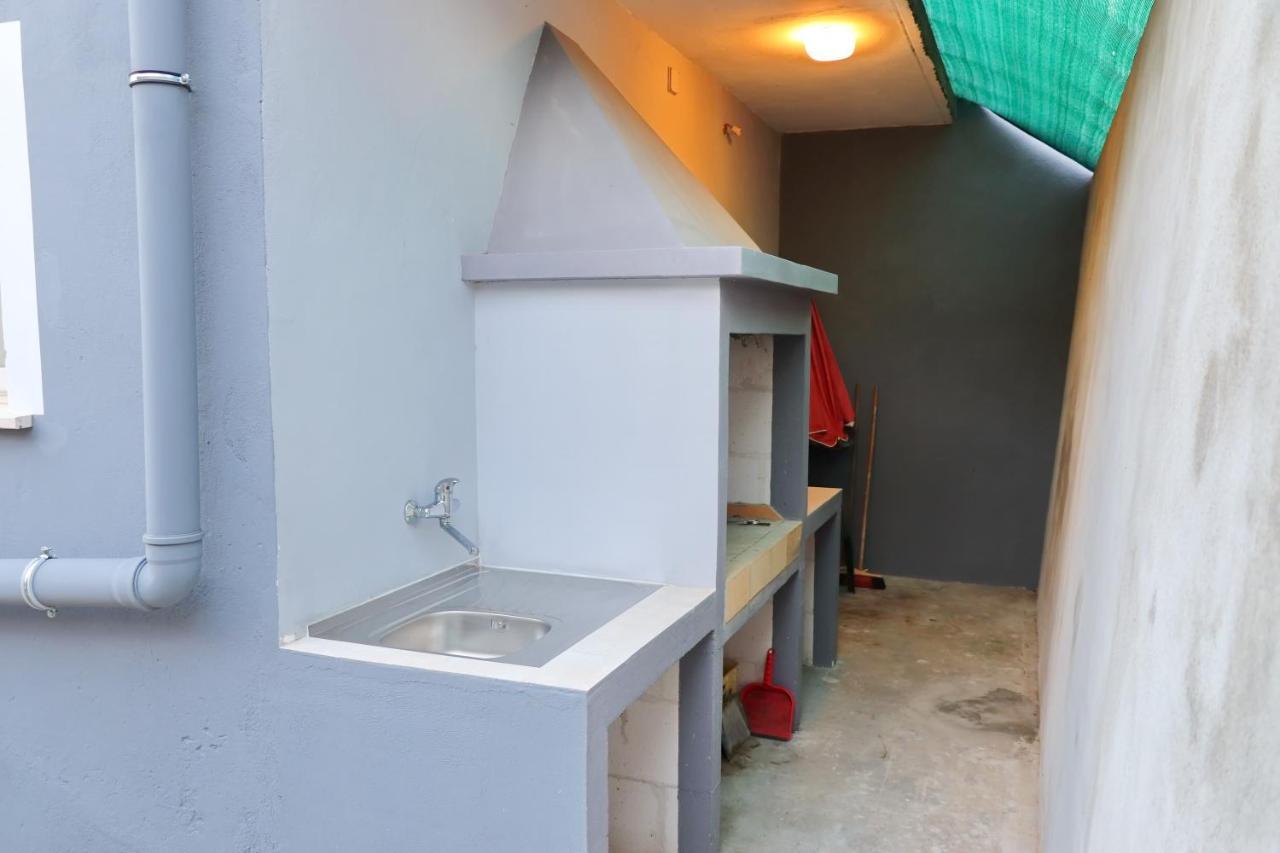 Seaside Apartment Franica Vela Luka Extérieur photo